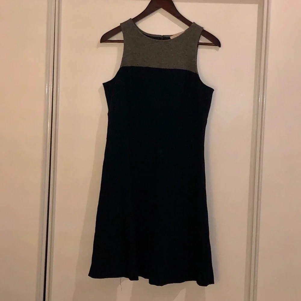 Anne Taylor LOFT - Fit  and Flare Dress Mid length